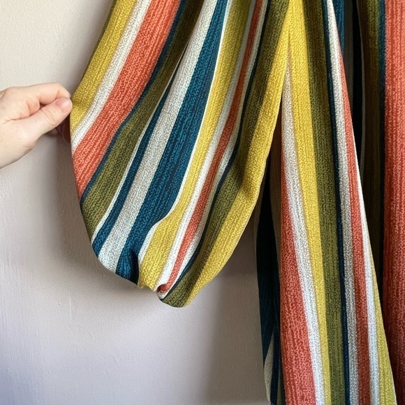 Dressy blouse on/off shoulders women’s size Small - Picture 12 of 14